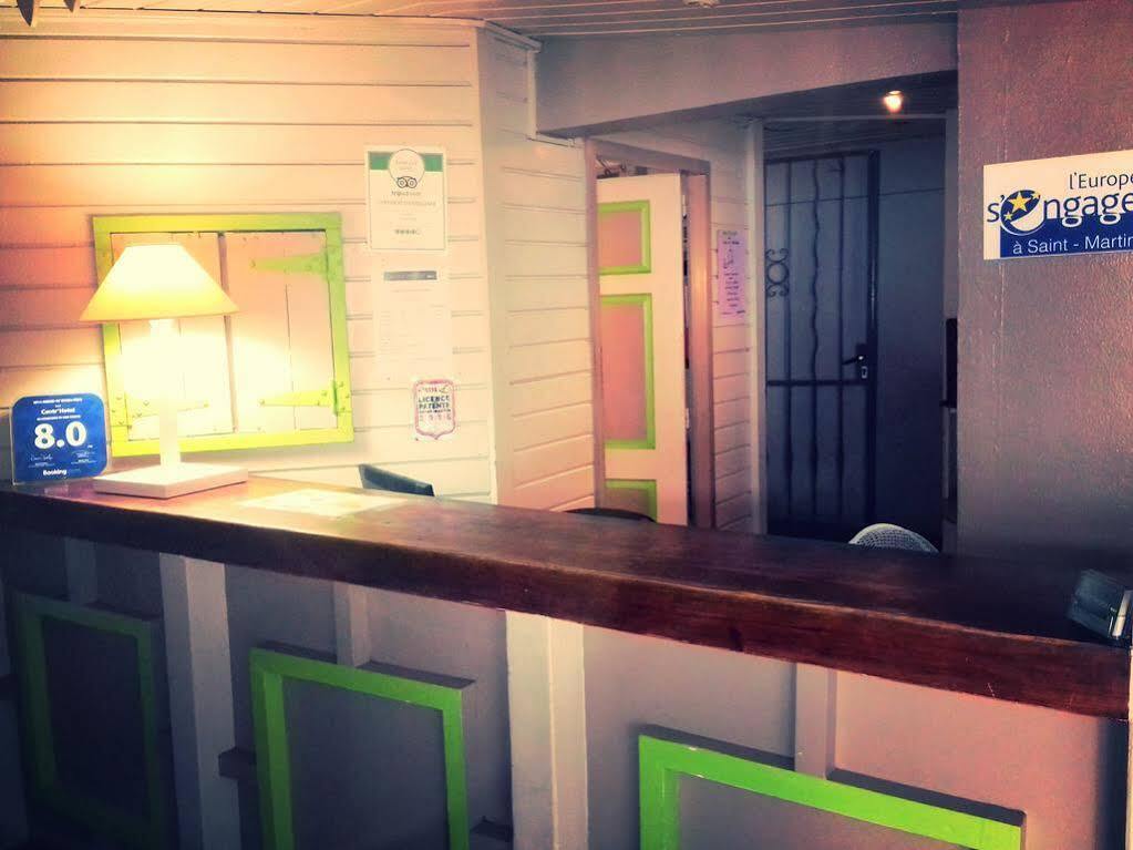 Centr'Hotel Маригот Екстериор снимка
