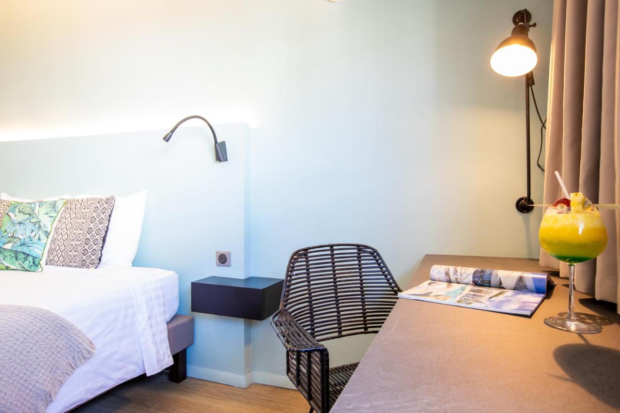 Centr'Hotel Маригот Екстериор снимка